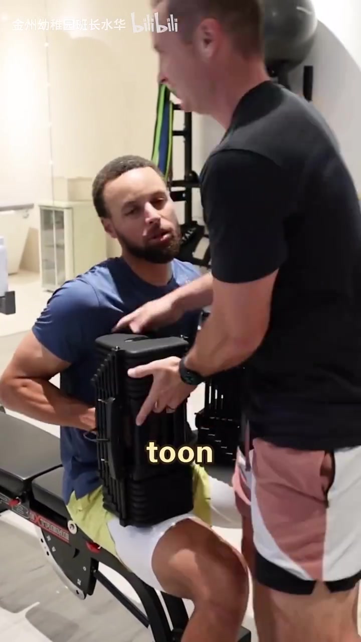 十年功勋球员离开了库