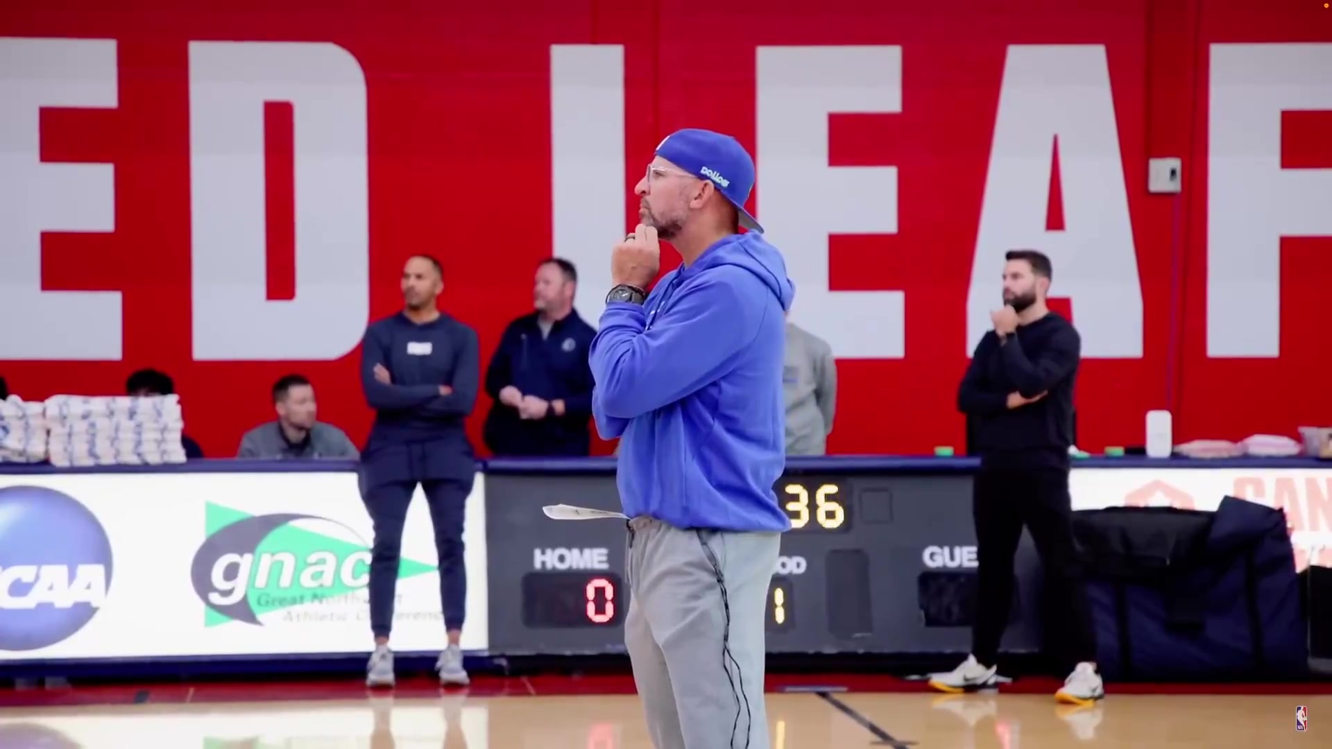 在湖人曾是冠军教头独