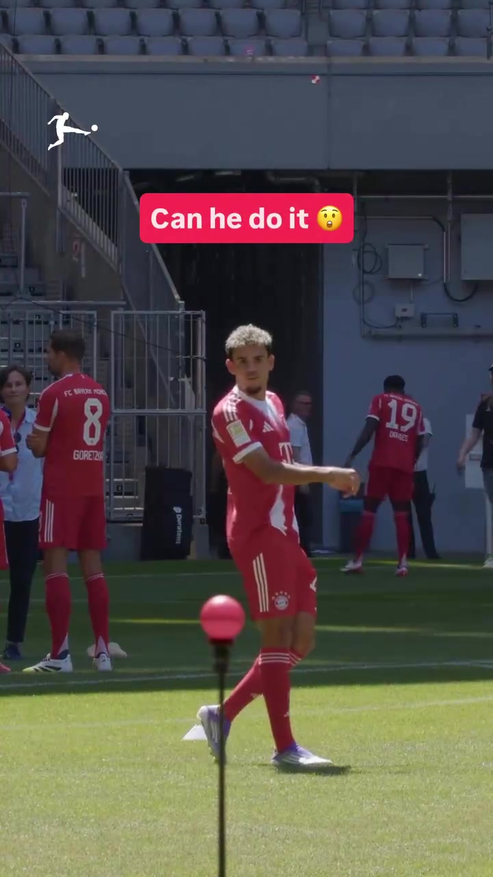 美妙的弧线迪亚斯的瞄