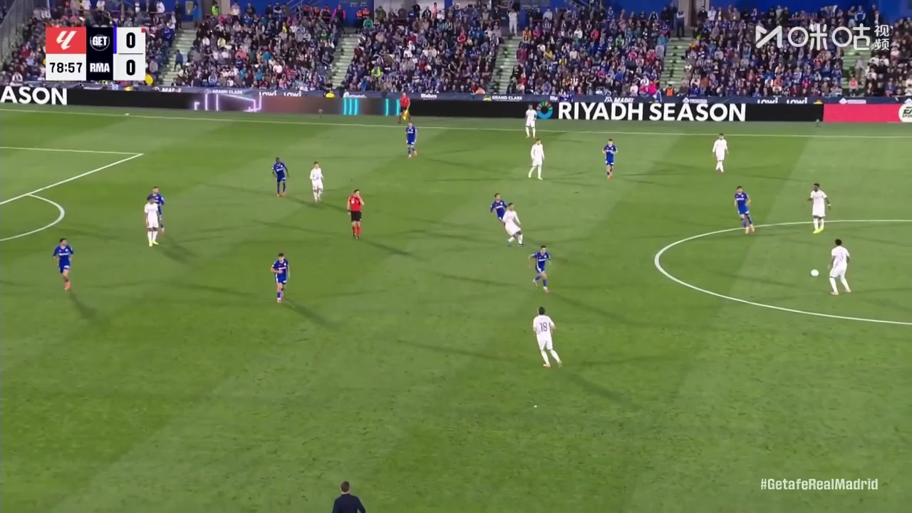 皇马取得领先姆巴佩转